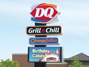 Arlington Pole Signs Provide Ultimate Visibility 0092 Dairy Queen Bendsen Sign  Graphics W 19mm 80x176 Bloomington IL 101718 1 300x225